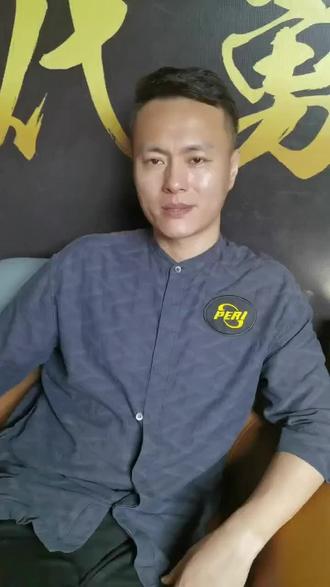 更是引人入