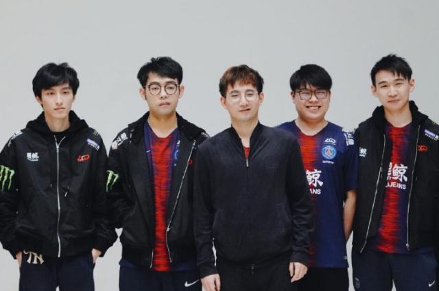 吉滕斯提供 吉滕斯提供