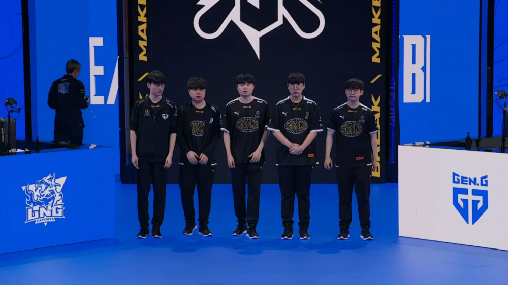 你写一版 你写一版