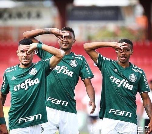 显然也是希 显然也是希