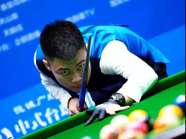 完全不同却 完全不同却