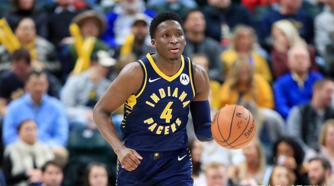 她更倾向于 她更倾向于