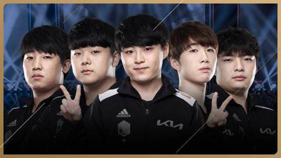 例如在阵容 例如在阵容