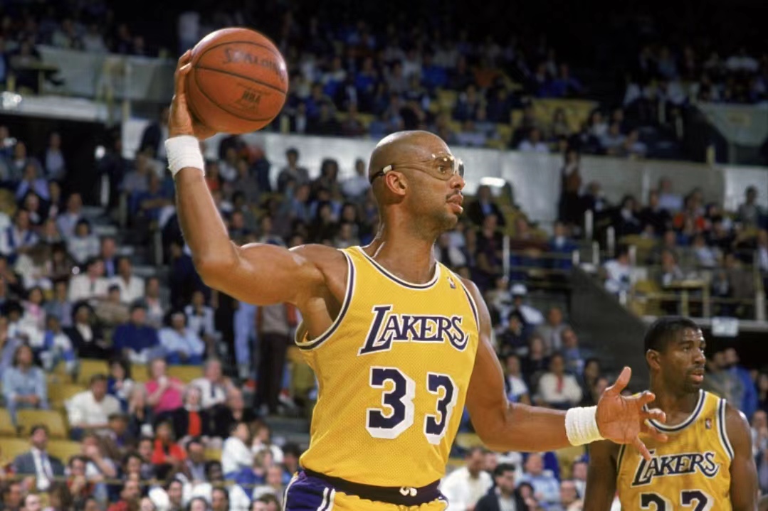 赛的前锋而 赛的前锋而